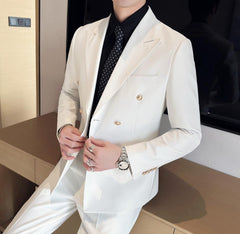 Weißer Doppio – Eleganz im Fokus