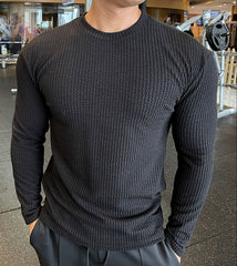 „Herrenpullover mit Relieftextur”