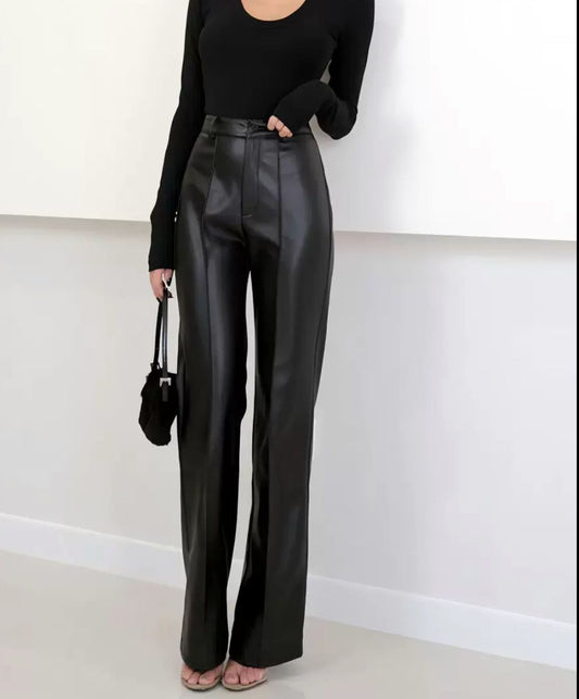 LUXE Leather Touch – High-Waist Hose in Schwarz