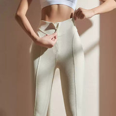 Po-Lifting & Eng anliegend – Fitnesshose mit Reißverschluss