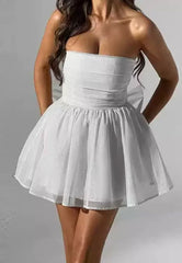 Glitzerndes Cocktailkleid