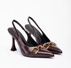 Elegant Chain Chic – Slingback Pumps in Lackoptik