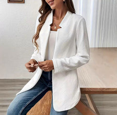 Schwarzblazer „Noir Chic“