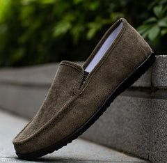 Cordino“ – Herren-Slipper aus Cordstoff