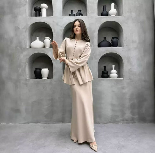 Eleganz Pur – Zweiteiliges Design-Ensemble „Samtflair“