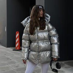 “Silver Nova Puffer Jacket” – Metallic Winterjacke in Silber / Welalux