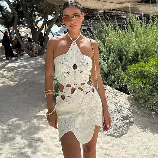 Asymmetrisches Sexy Neckholder-Kleid mit Cut-Outs