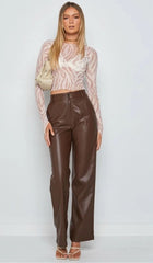 Sienna High-Waist Kunstlederhose – Chocolate Brown