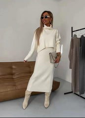 „Cosy Chic“ Strick-Ensemble in Taupe“