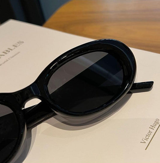 Black Gloss Vision