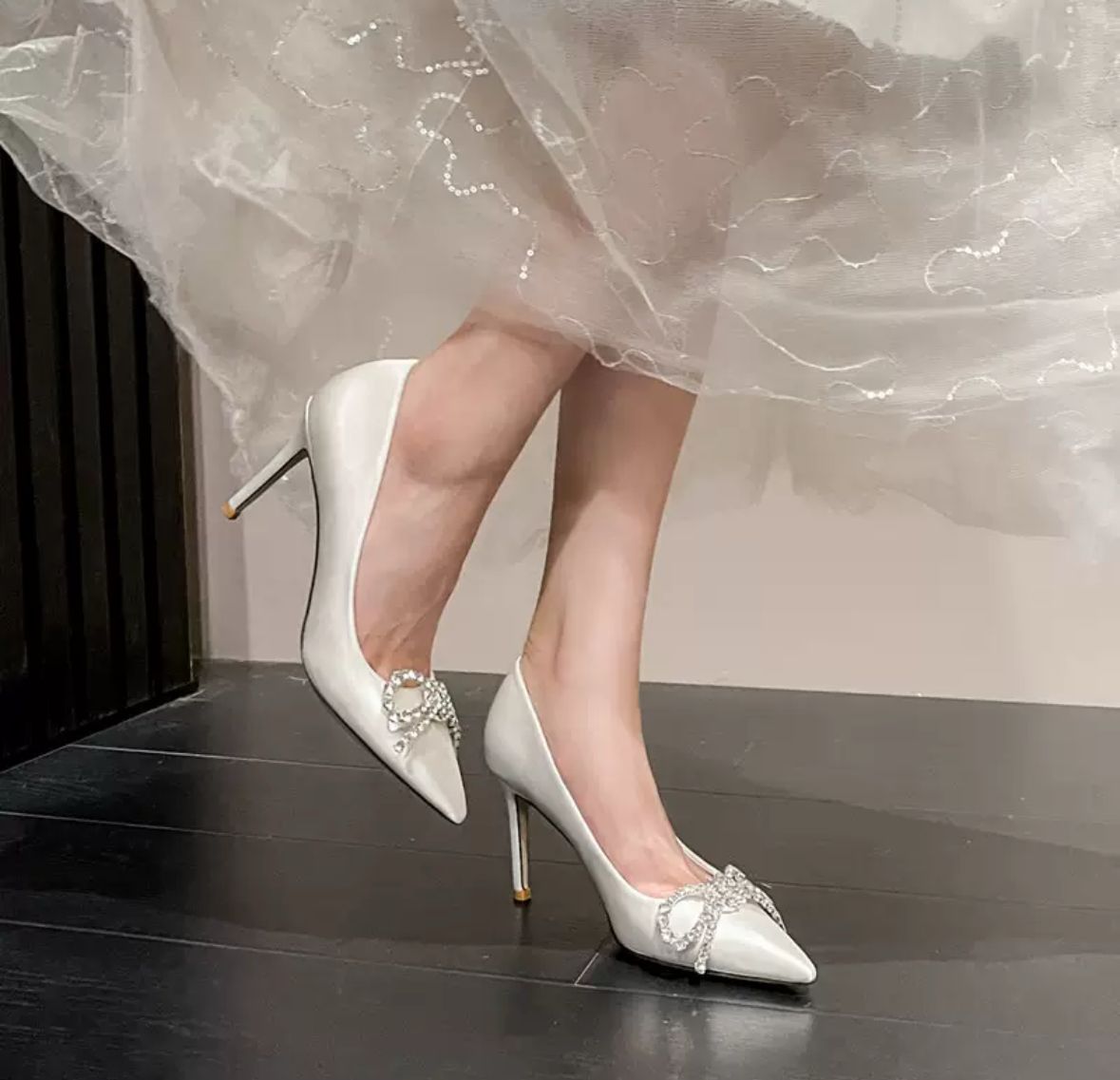 Elegance Pearl – Brautpumps mit Strass-Schleife